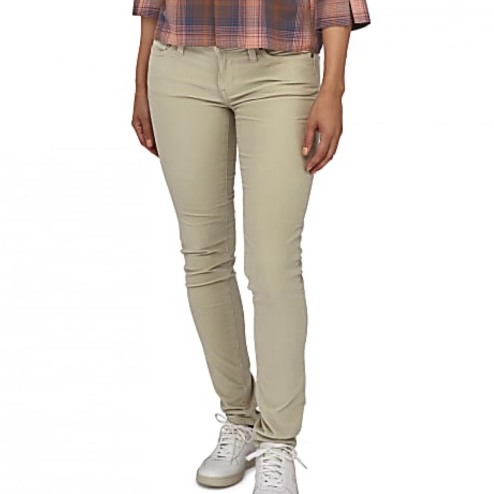 Patagonia - Slim fit Corduroy - Size 27